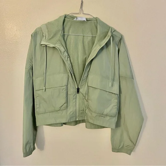NWOT DSG Sage Green Hooded Twitch Cropped Utility Jacket XS - Picture 4 of 11